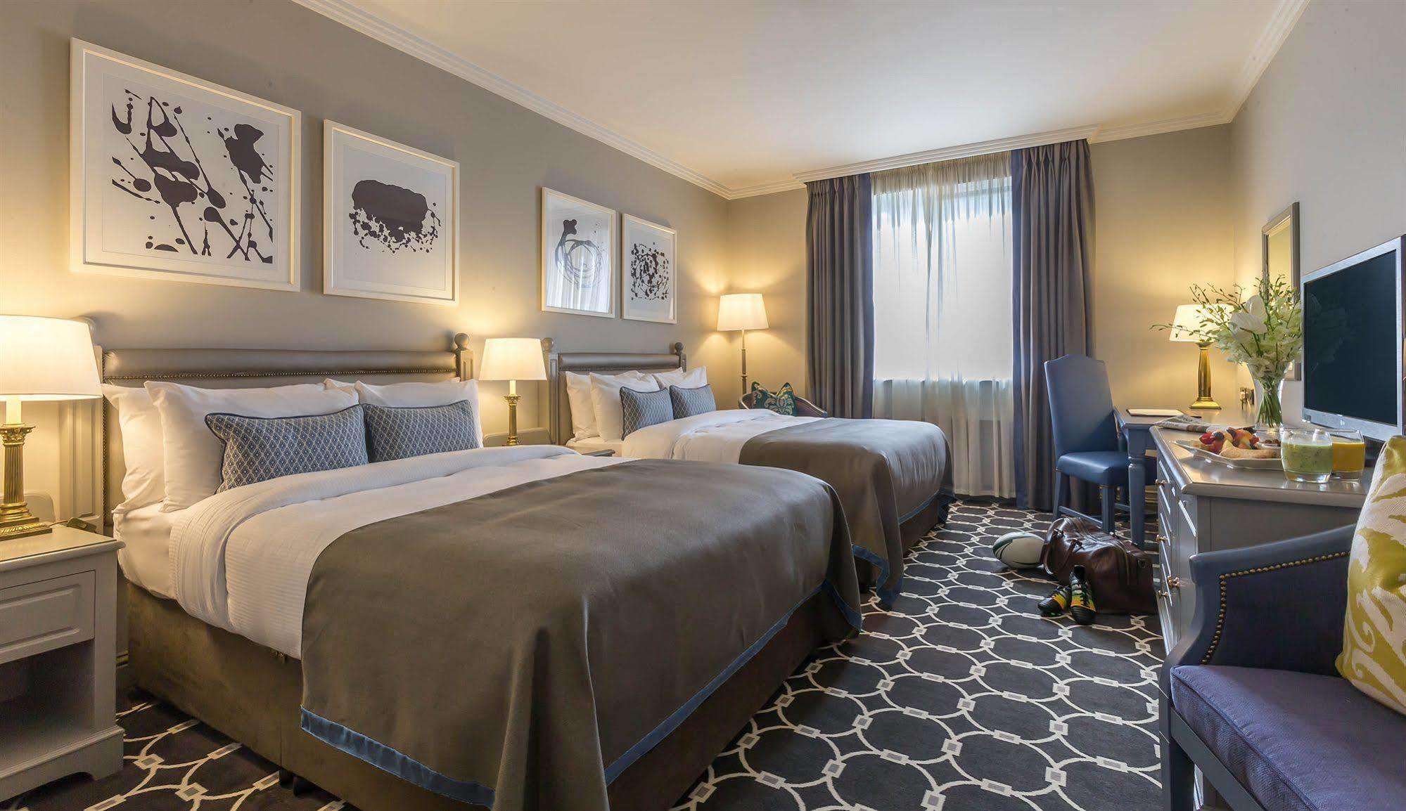Hotel Castletroy Park 4*